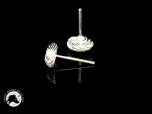 Crushed Knot Silver Earrings 13mm