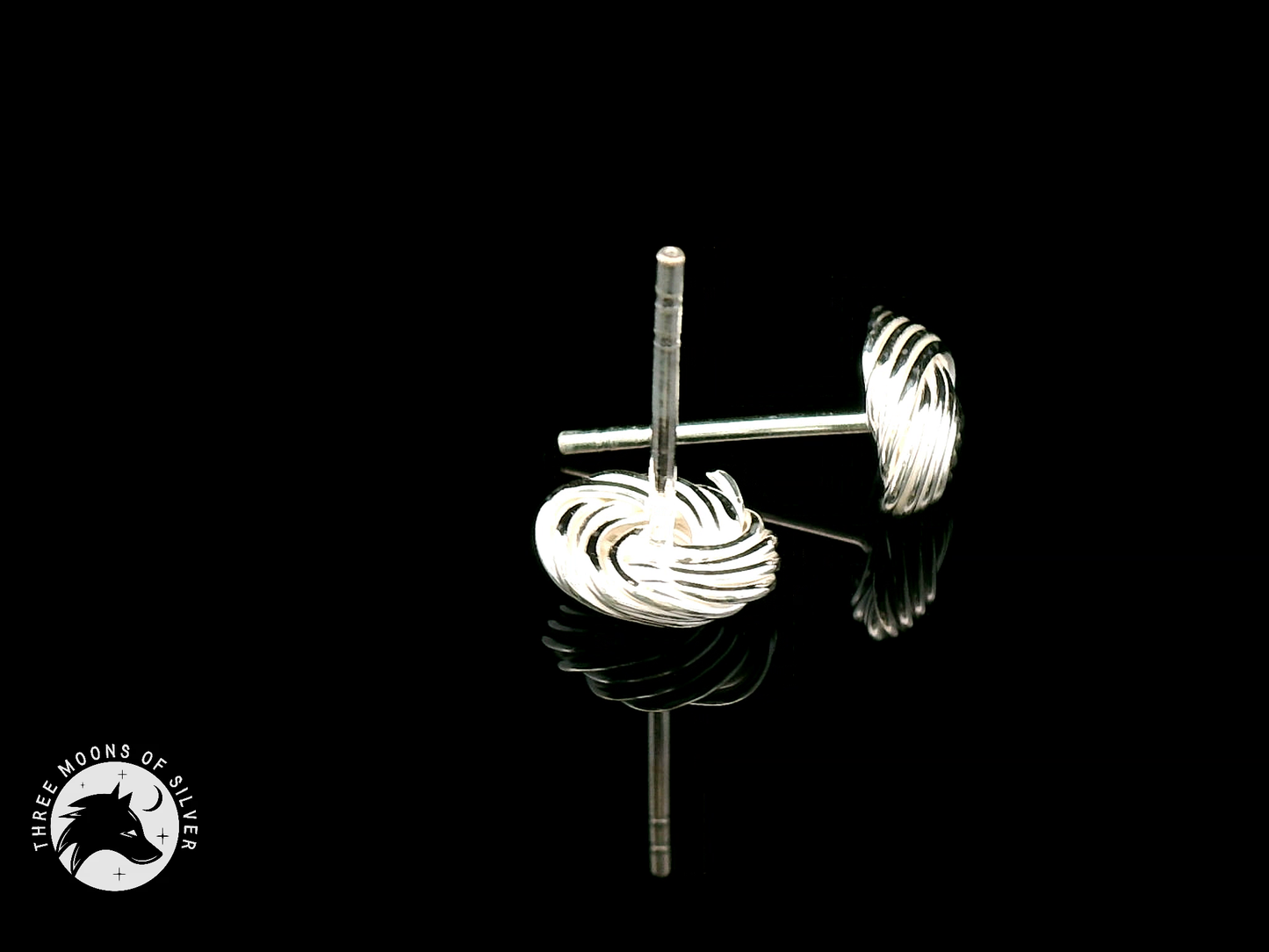 Crushed Knot Silver Earrings 13mm