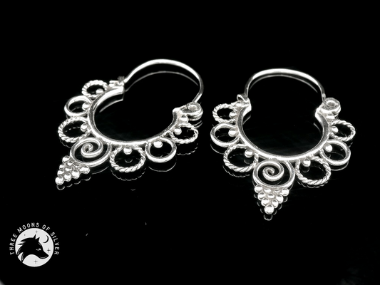 Exquisite Silver Hoop Earrings 23mm