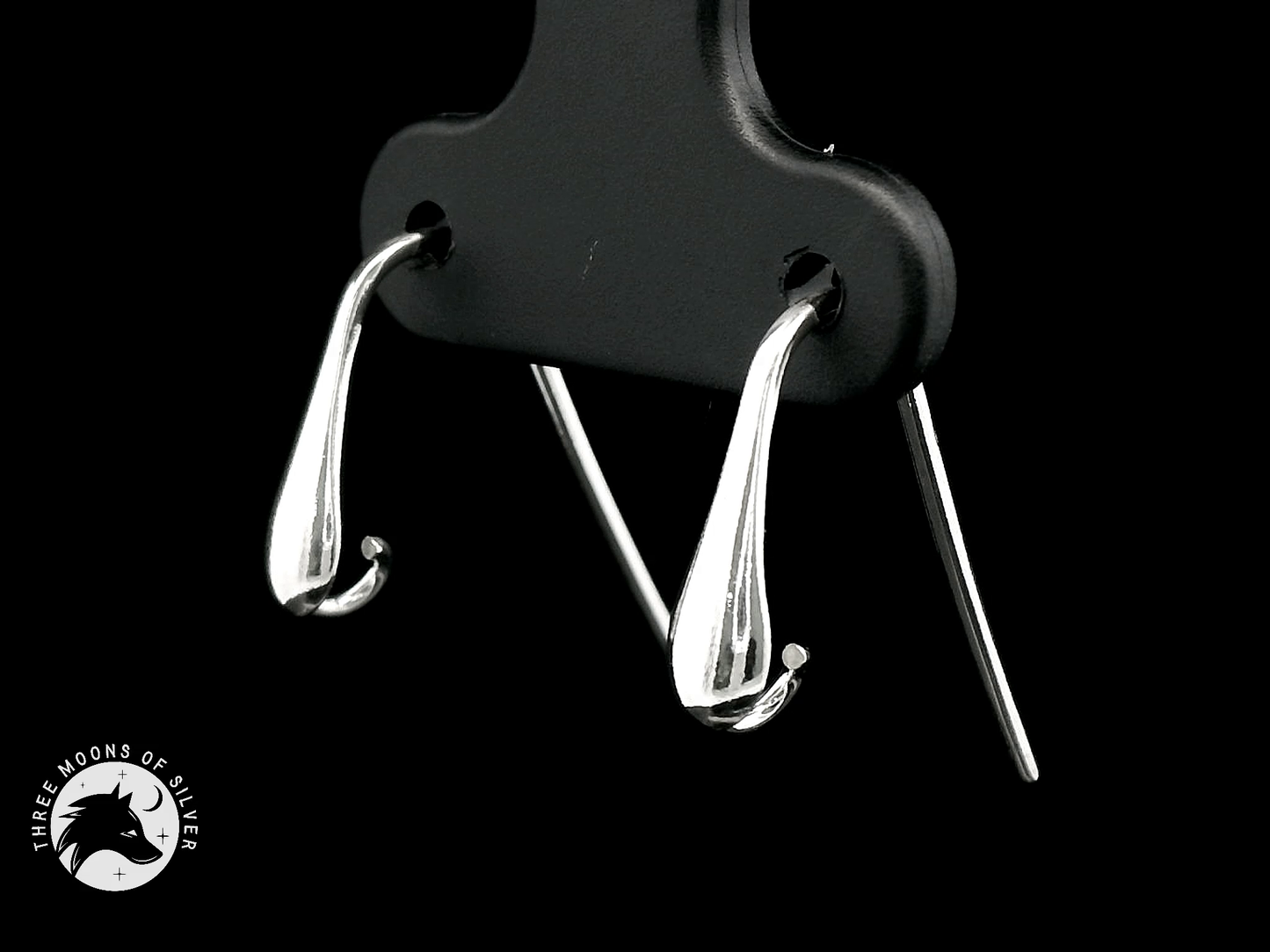 Elegant Silver Drop Earrings 14mm