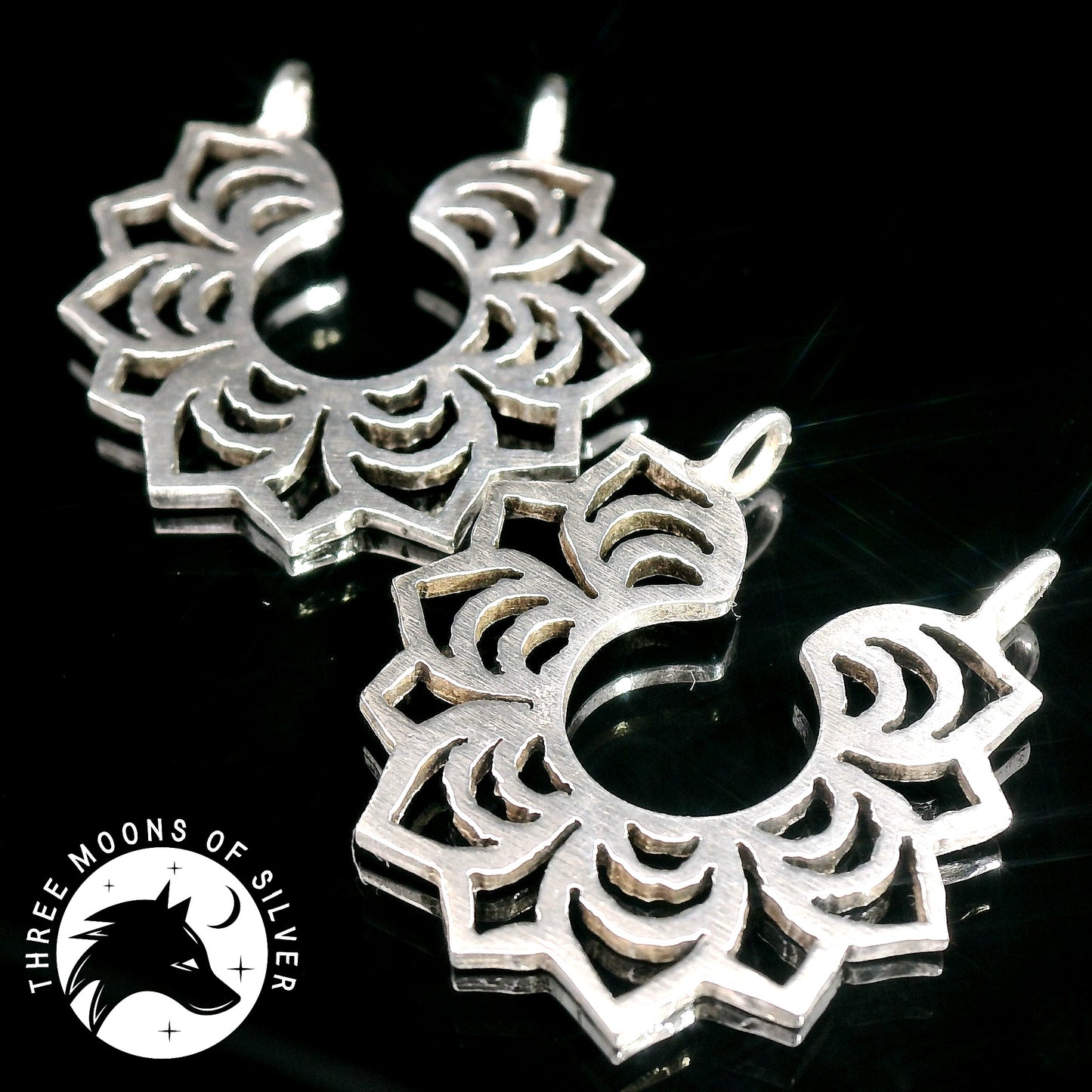 Minimalistic Silver Hoop Earrings 16mm