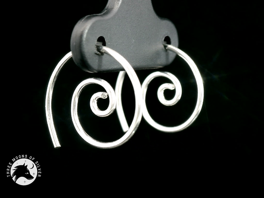 Elegant Silver Spiral Earrings 15mm