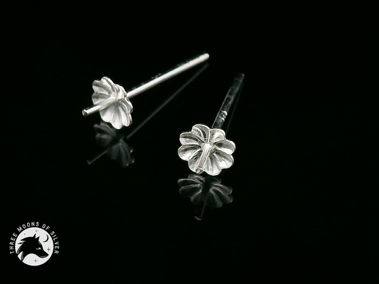 Elegant Silver Stud Flower Earrings 5mm