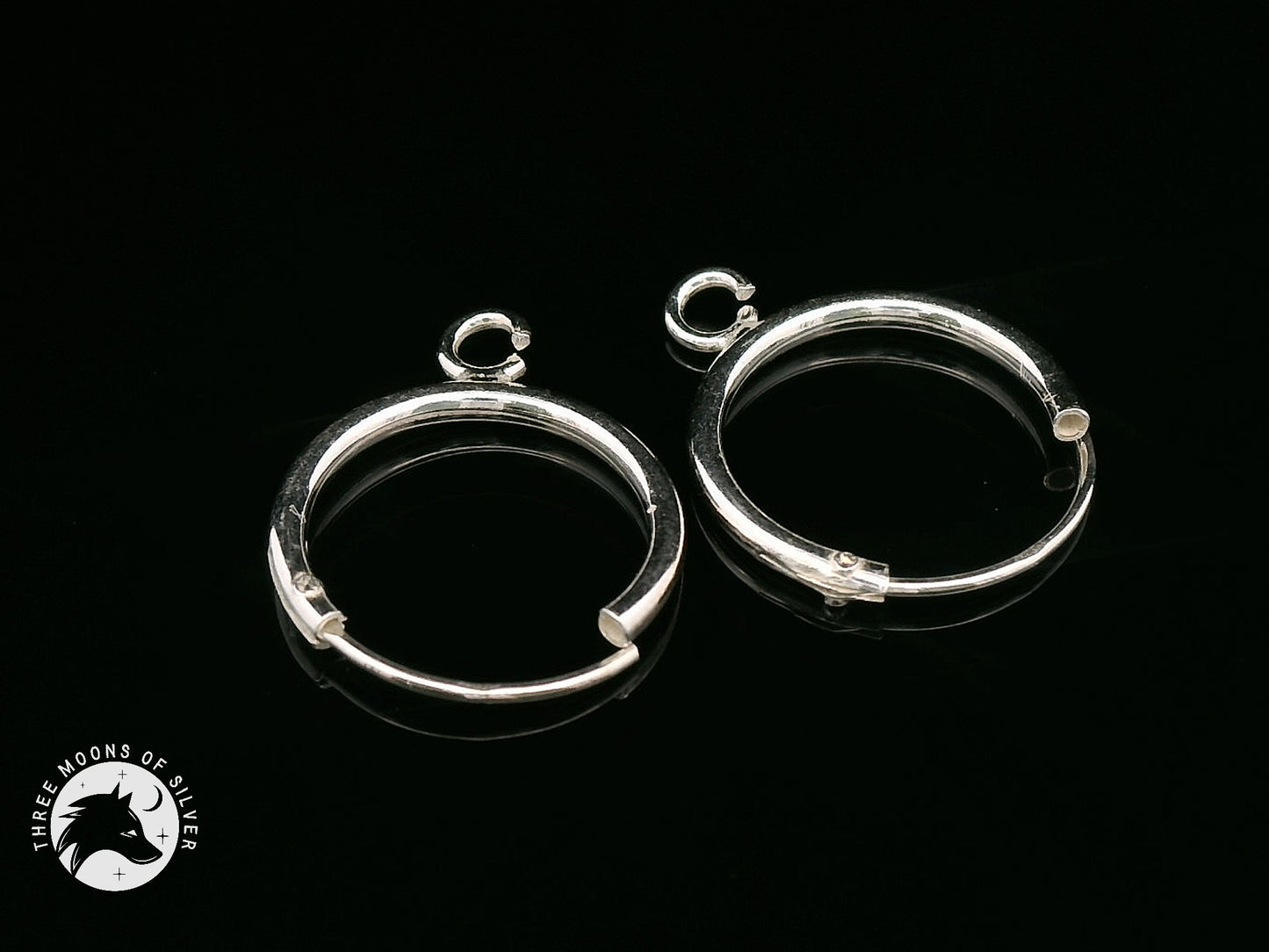 Elegant Silver Hoop Earrings 14mm