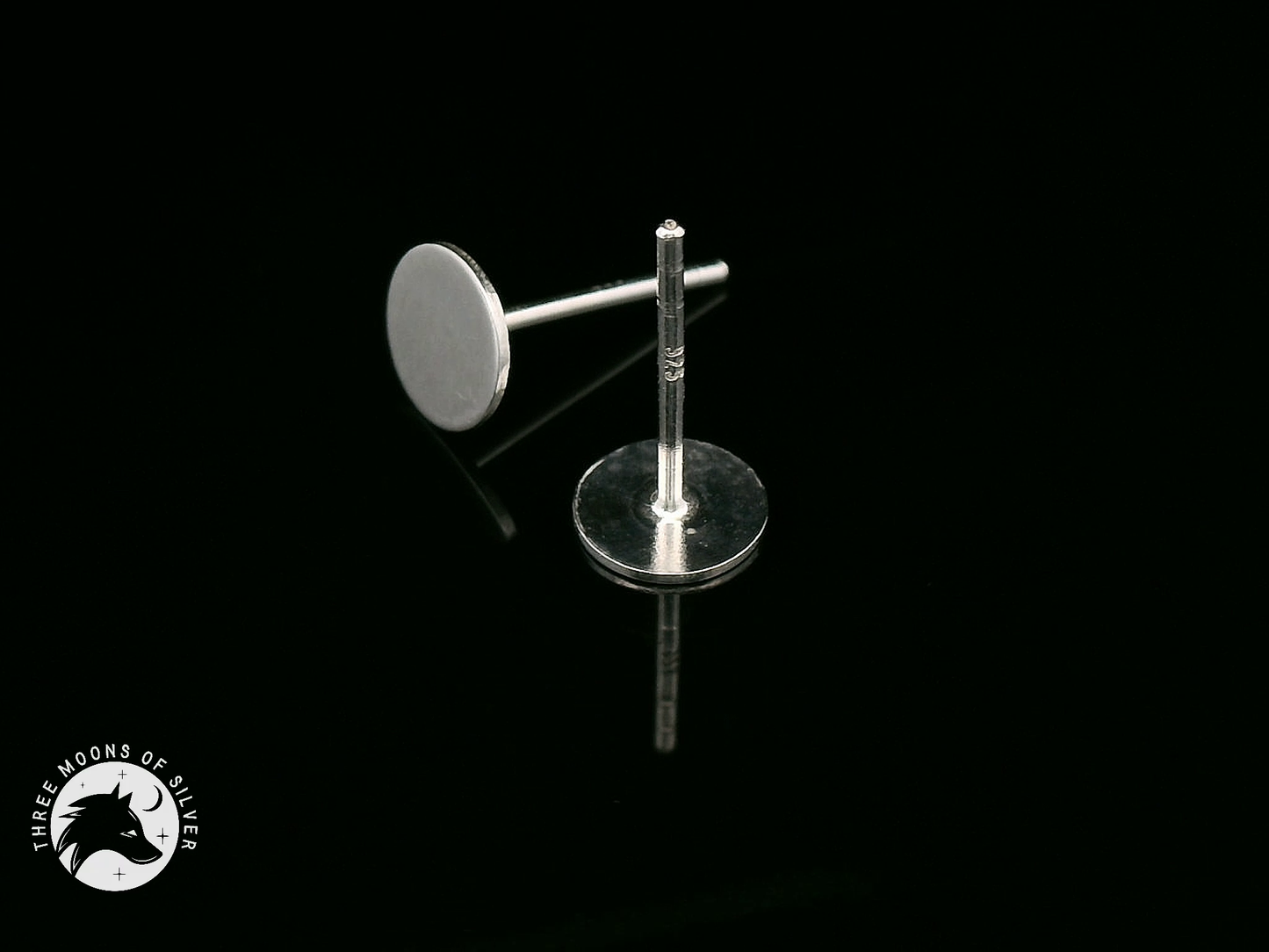 Elegant Silver Flat Stud Earrings 6mm