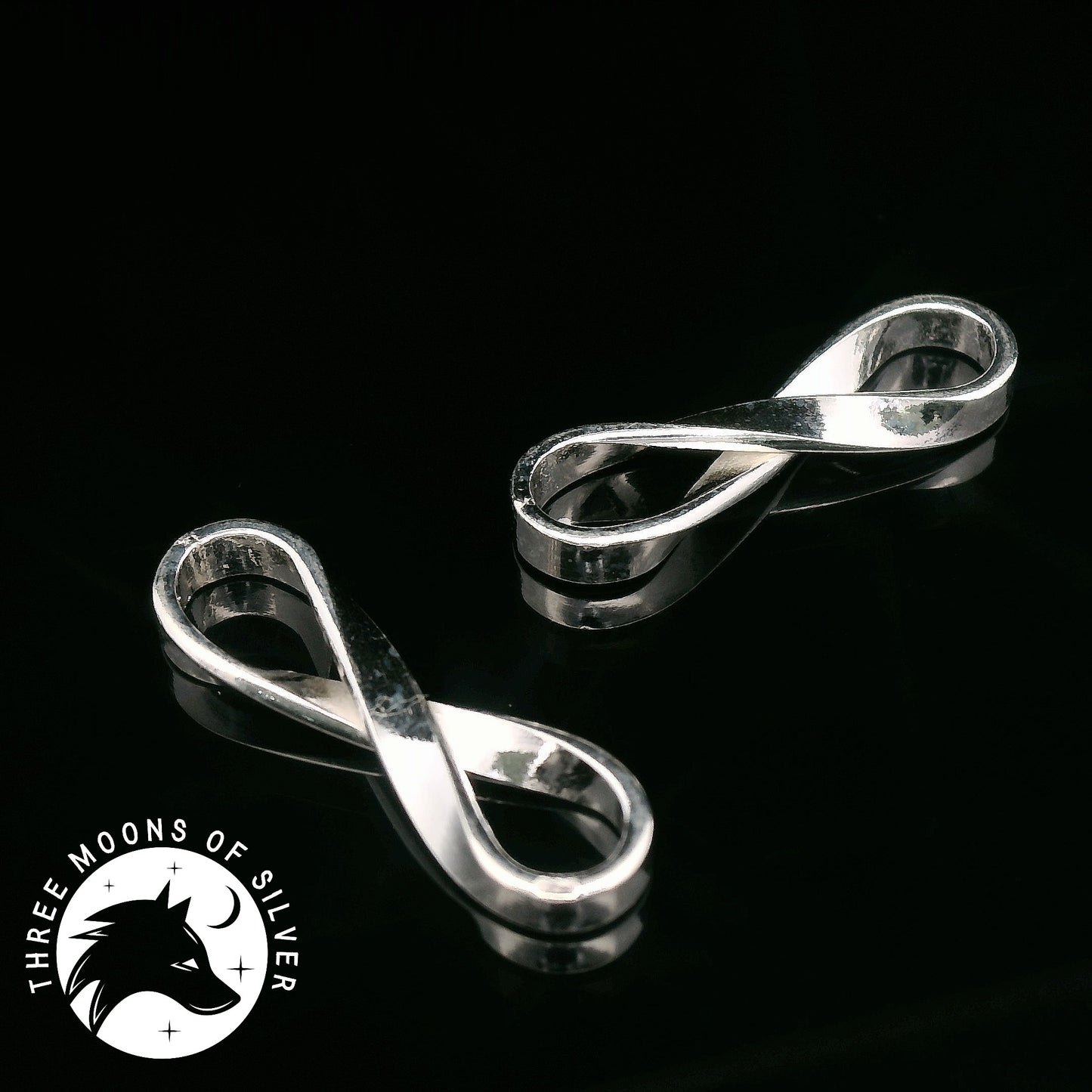 Elegant Silver Infinity Symbol Drop Earrings 19mm