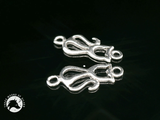 Silver Cat Connectors 18mm