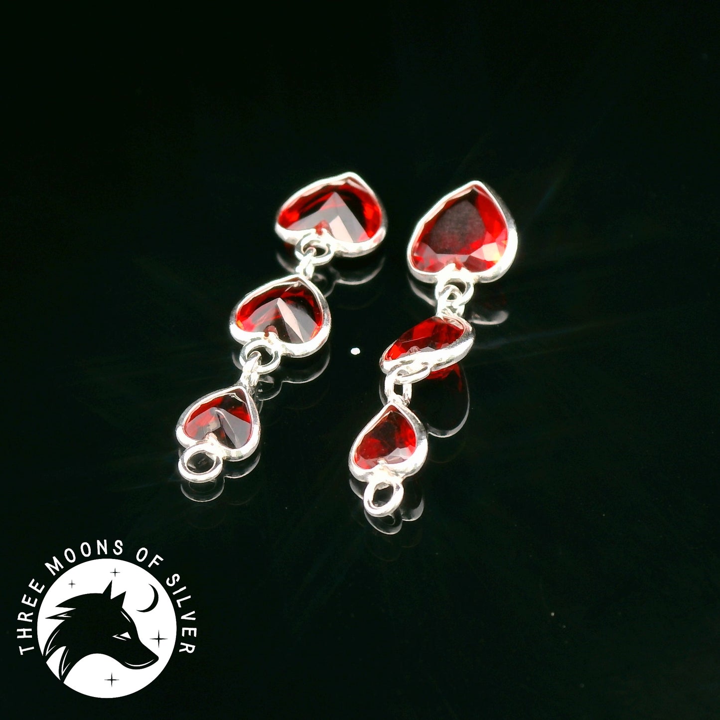 Heart-Shaped Red Crystals Dangle Earrings 25mm