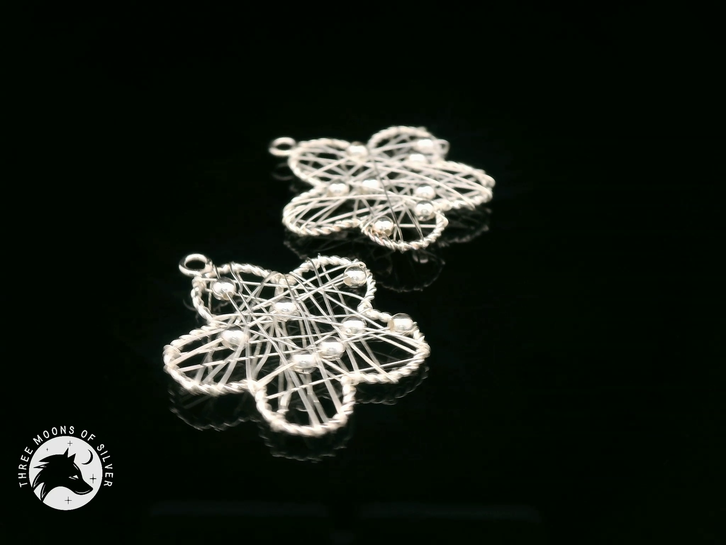 Elegant Flower Silver Drops Earrings 22mm
