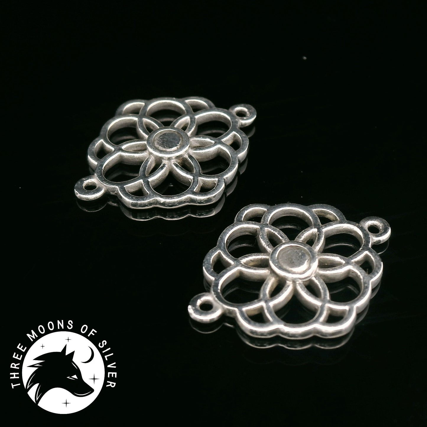 Elegant Silver Filigree Connectors 19mm