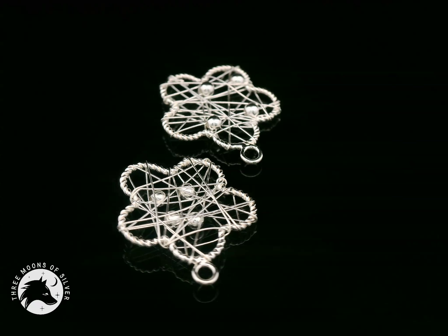 Elegant Flower Drop Earrings 18mm