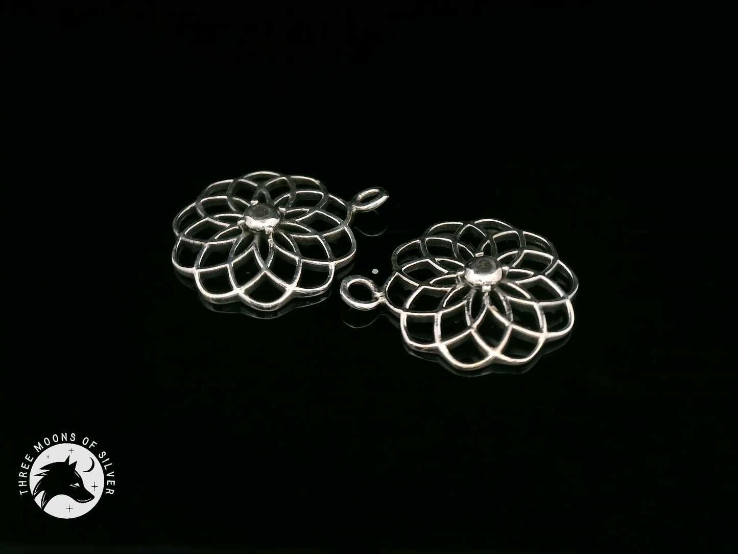 Elegant Silver Flower Drops Earrings 18mm