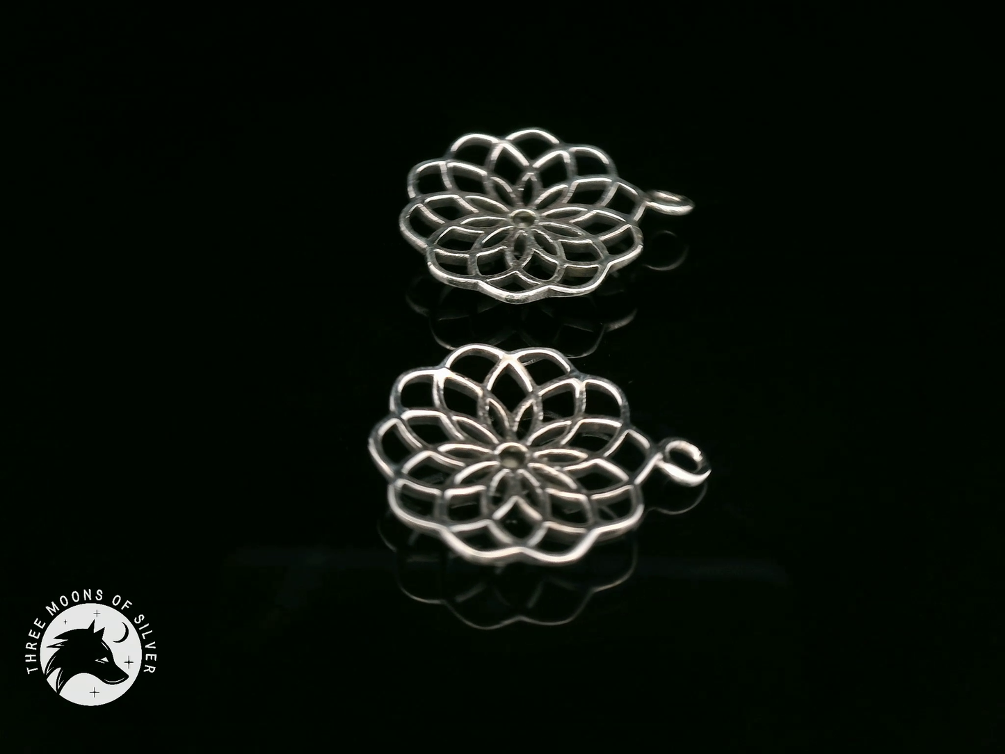 Elegant Silver Flower Drops Earrings 18mm