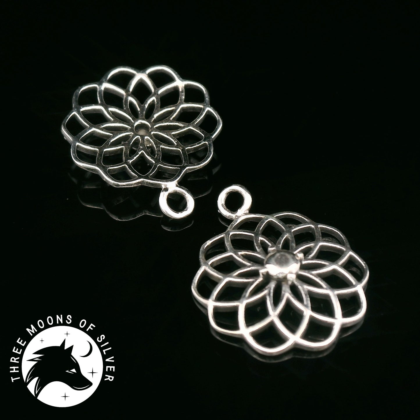 Elegant Silver Flower Drops Earrings 18mm