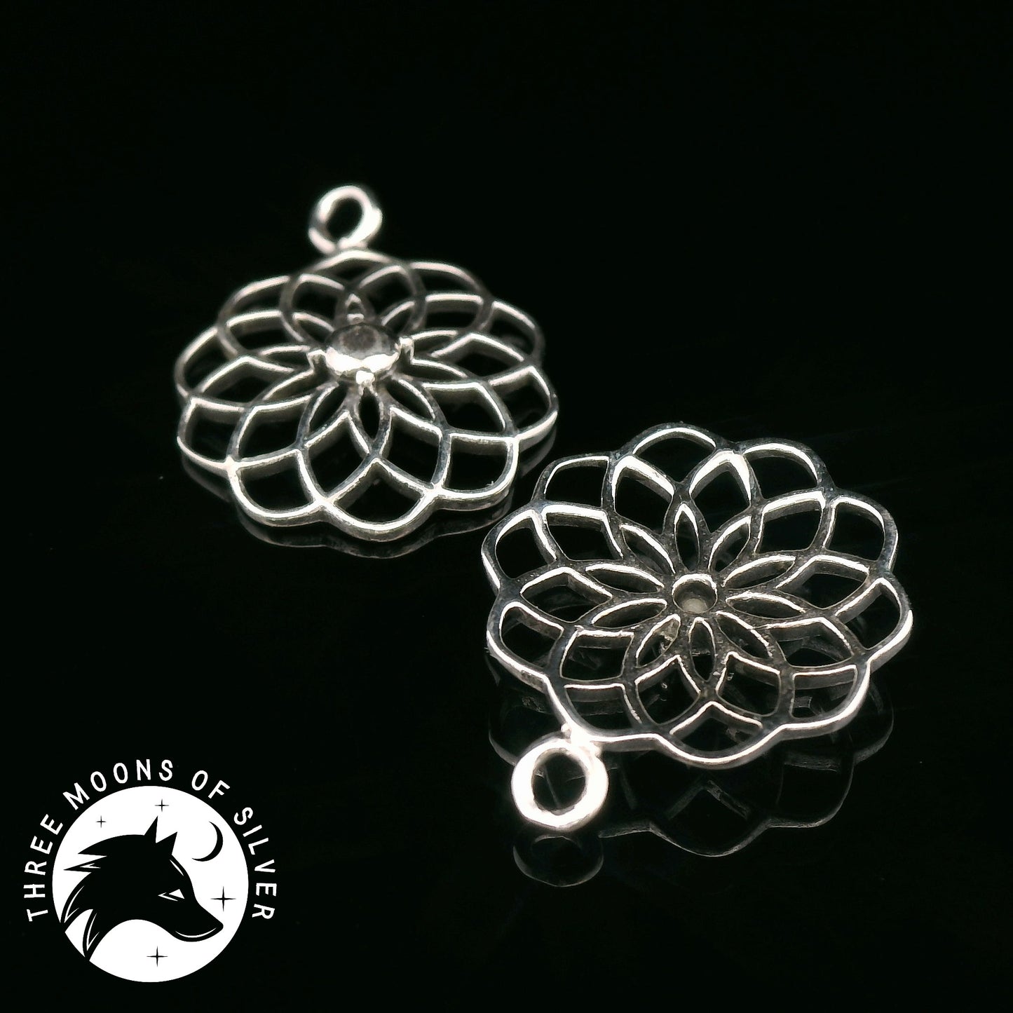 Elegant Silver Flower Drops Earrings 18mm