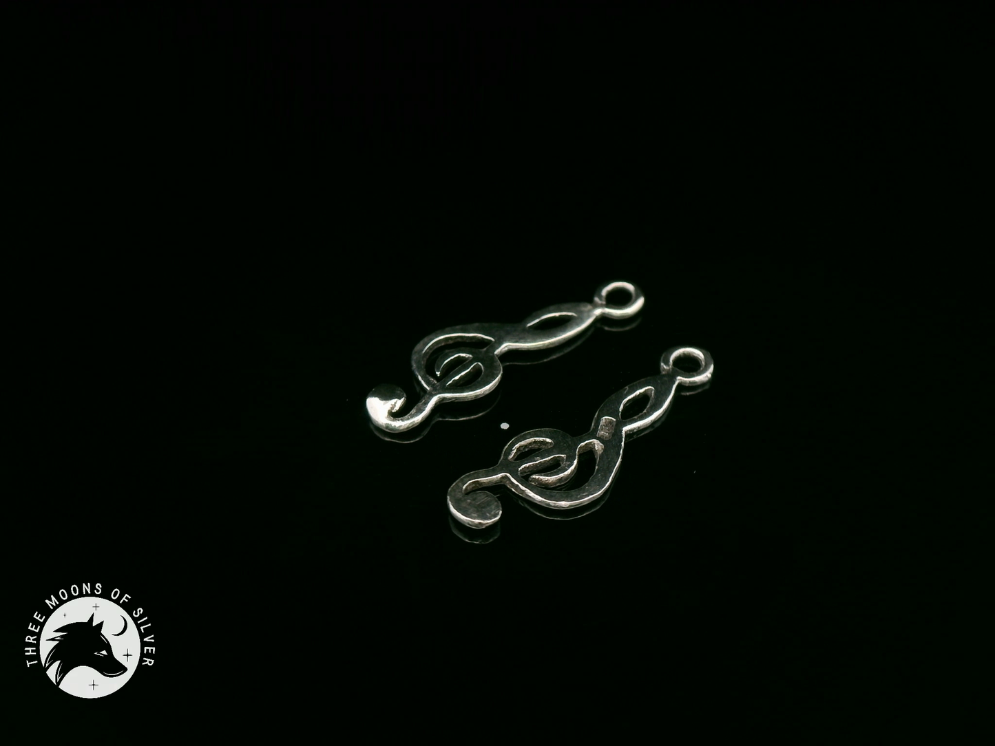 Elegant Silver Treble Clef Drop Earrings 19mm