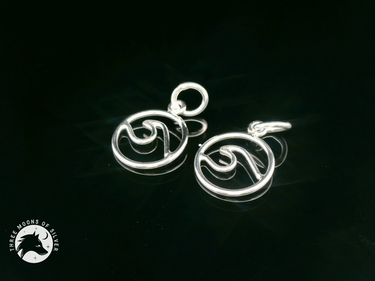 Elegant Silver Wave Drop Earrings 20mm
