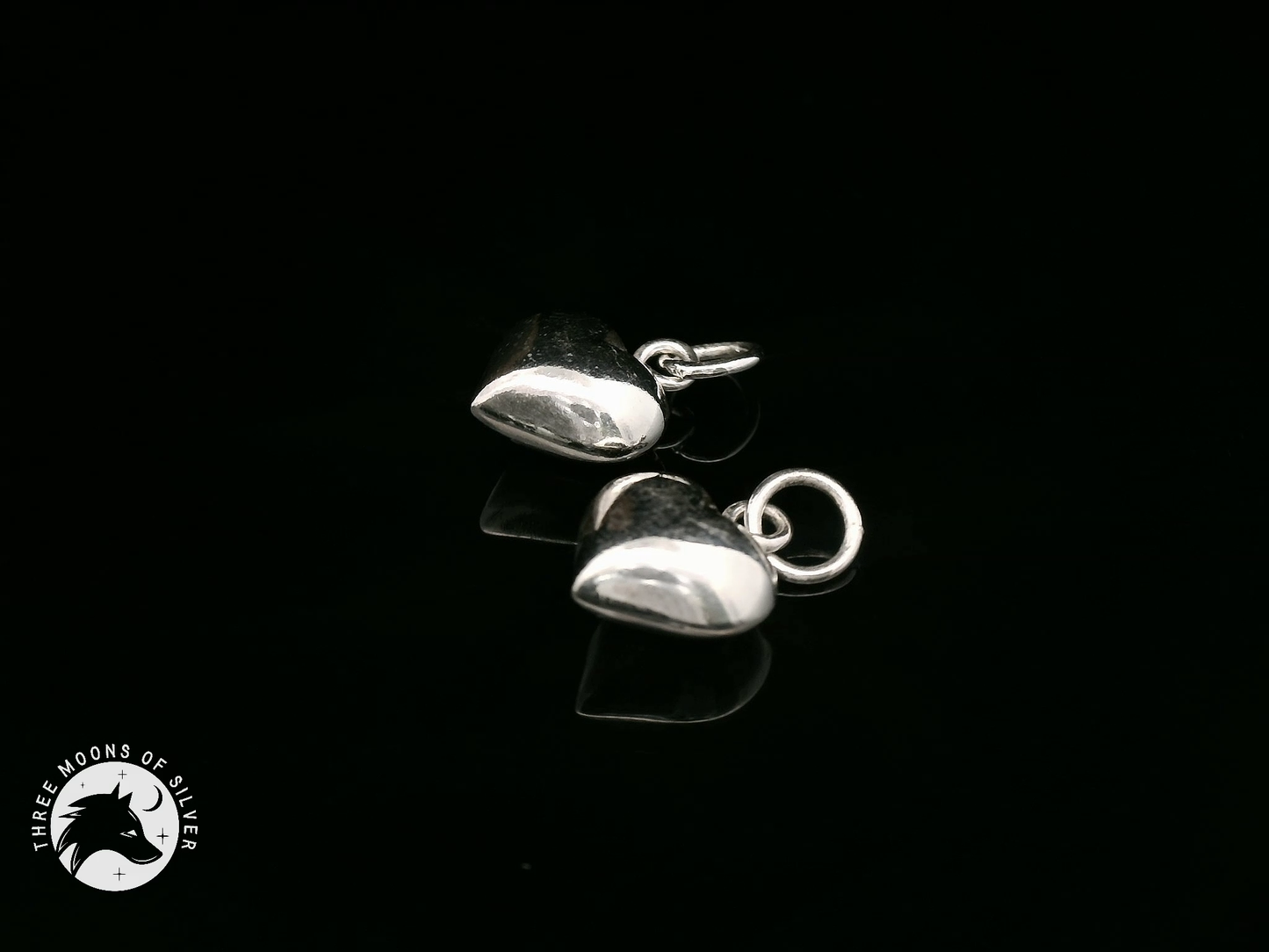 Elegant Heart-Shaped Charms 14mm