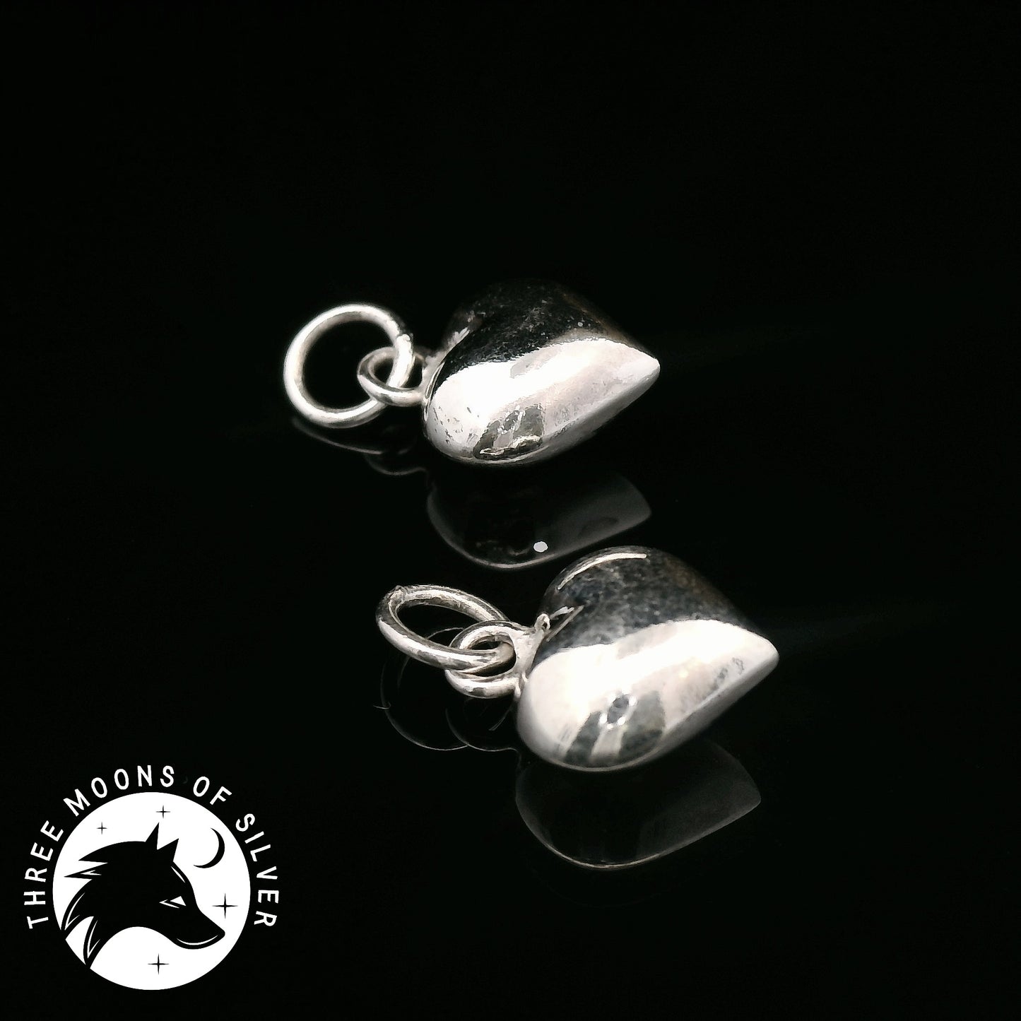 Elegant Heart-Shaped Charms 14mm