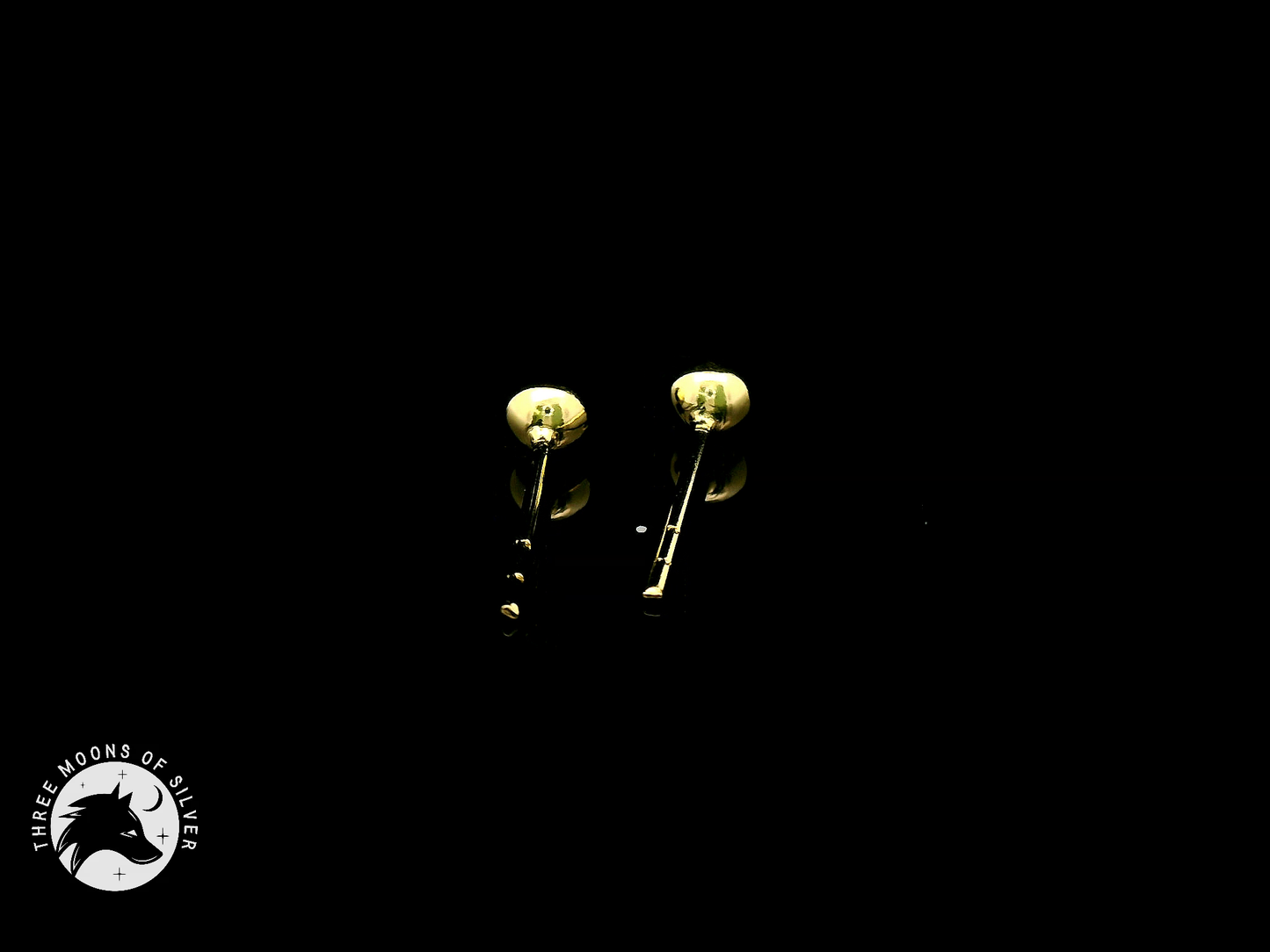 Minimalistic Elegant Stud Earrings 14mm
