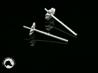Elegant Silver Stud Flower Earrings 5mm