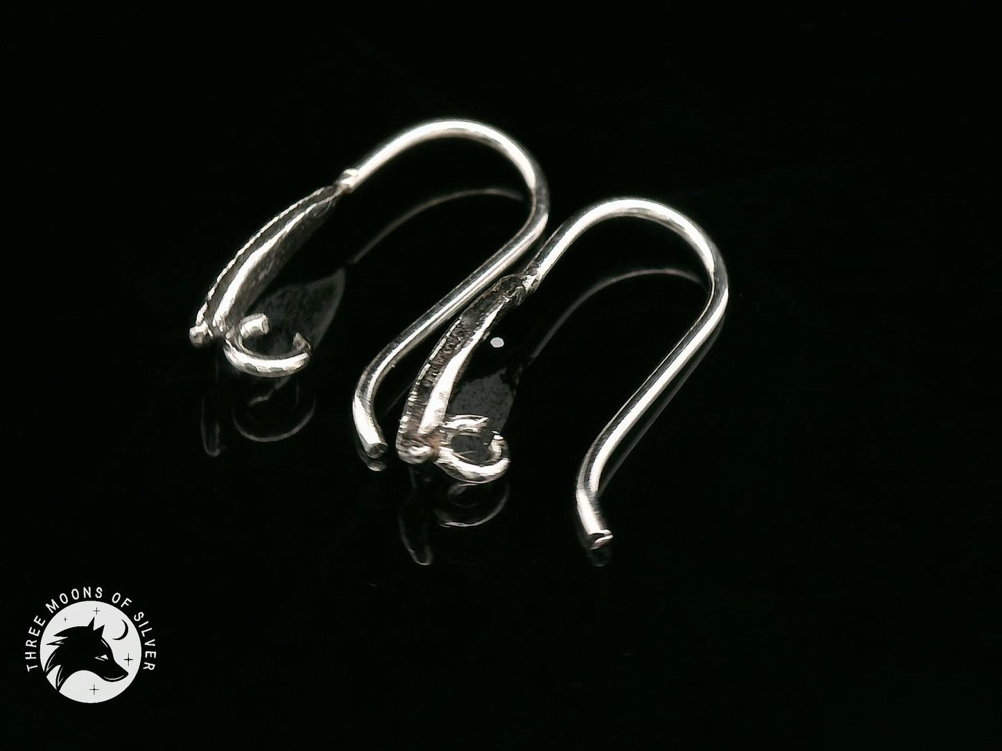 Silver Leaf Fish Hook Earrings 16mm