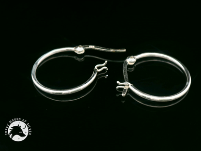 Elegant Silver Hoop Earrings 20mm