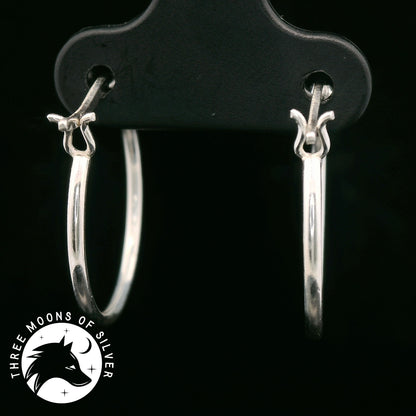 Elegant Silver Hoop Earrings 20mm