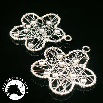 Elegant Flower Silver Drops Earrings 22mm