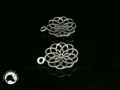 Elegant Silver Flower Drops Earrings 18mm