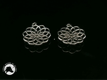 Elegant Silver Flower Drops Earrings 18mm