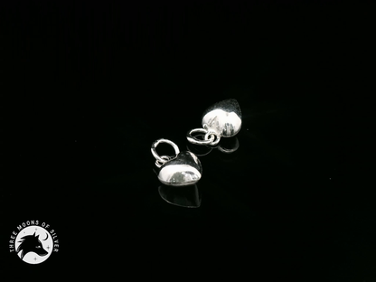 Elegant Heart-Shaped Charms 10mm