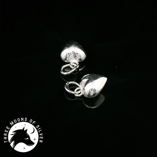 Elegant Heart-Shaped Charms 10mm