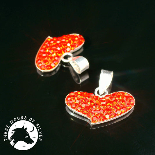 Elegant Heart-Shaped Pendants 12mm